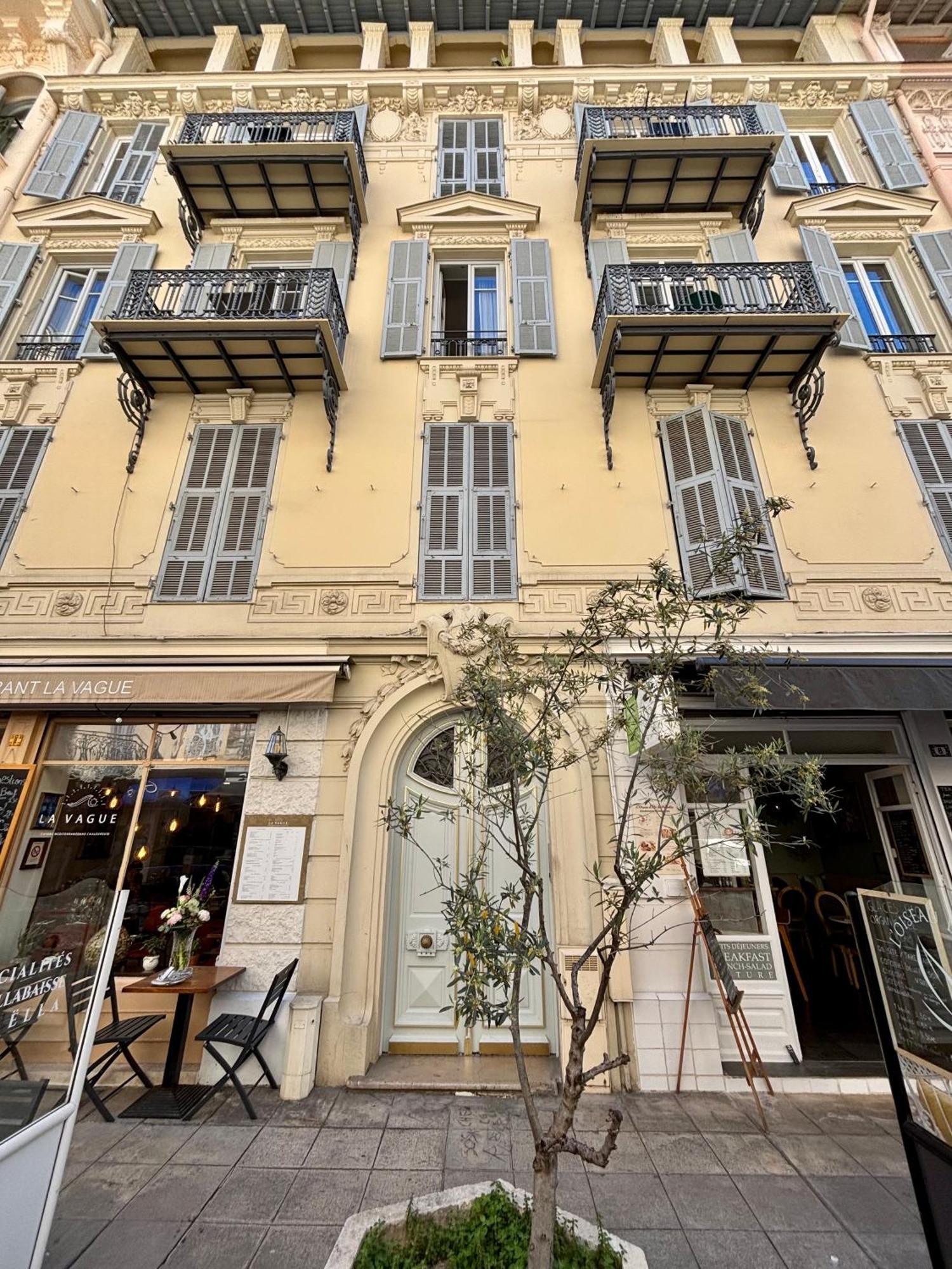 Studio A Louer Au Coeur Du Carre Dor A Nice, Rue Dalpozzo A 150 Metres Des Plages Exterior foto